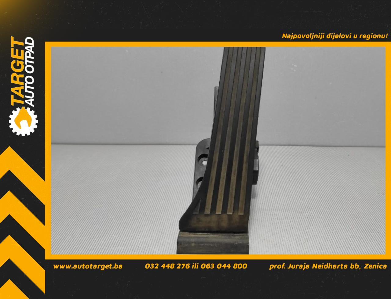 PAPUCICA GASA MERCEDES C KLASA (W204/S204) > 07-10 A2043000004