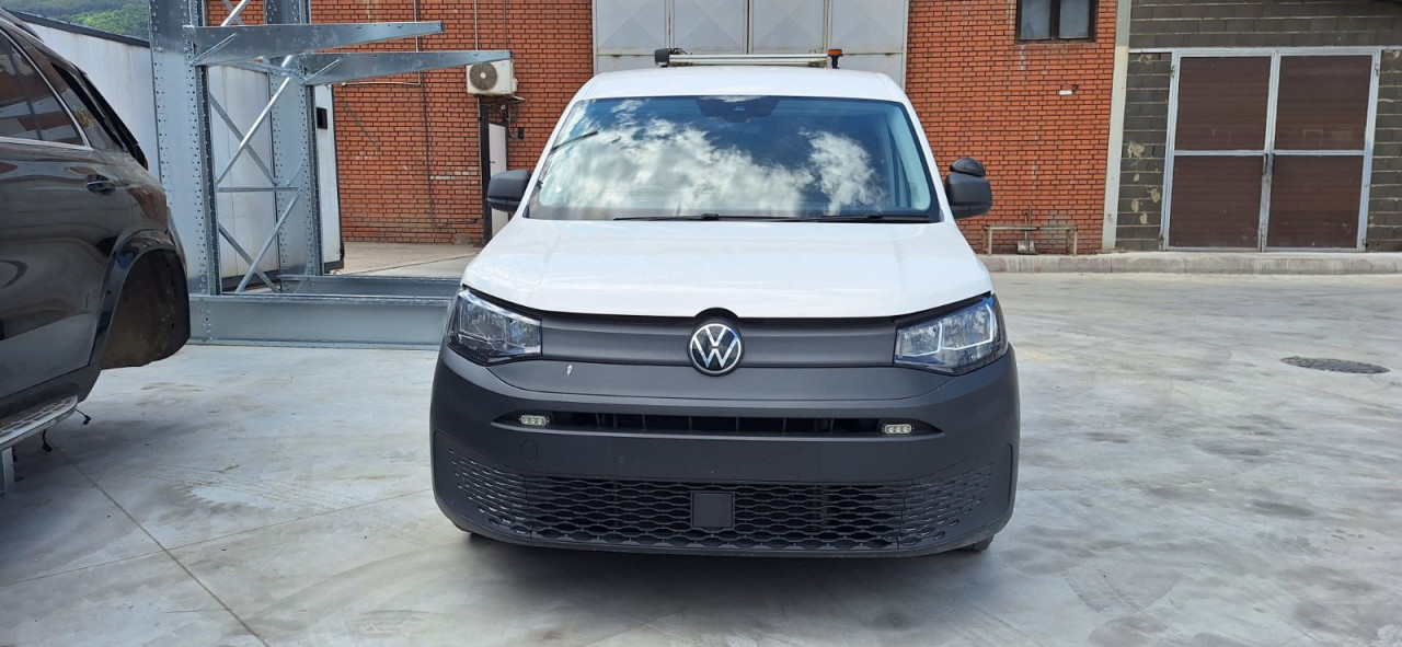 DIJELOVI VW CADDY 2.0 DIZEL 2021 90KW AUTOMATIK MJENJAC MOTOR