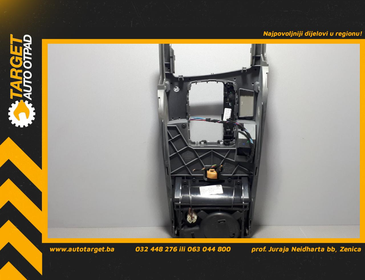 DIJELOVI CENTRALNA KONZOLA AUDI A6 > 04-08 4F1864261