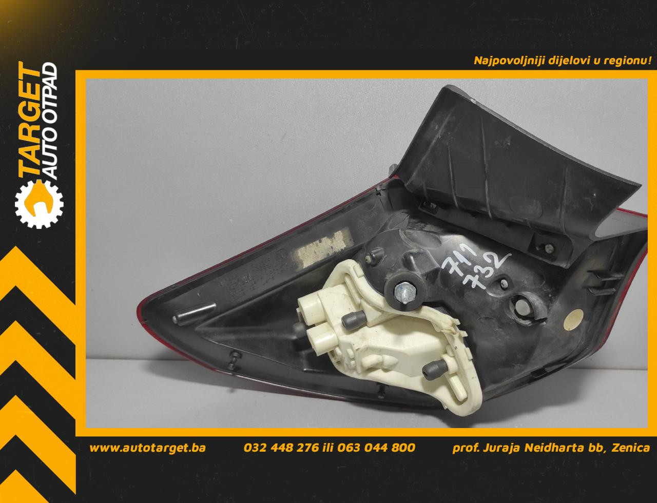 DIJELOVI STOP SVJETLO OPEL ASTRA J > 09-11 13319948