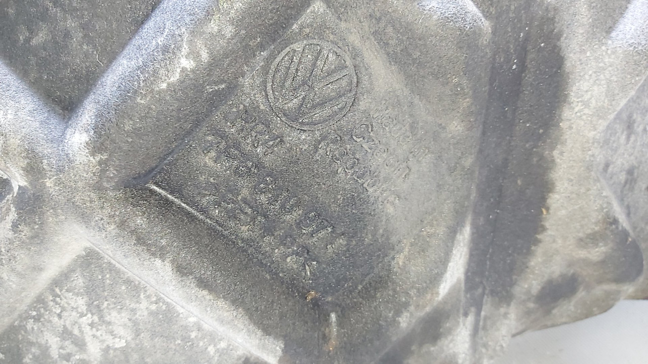 UNUTRASNJI BLATOBRAN VW TOUAREG > 11-14 7P6810971