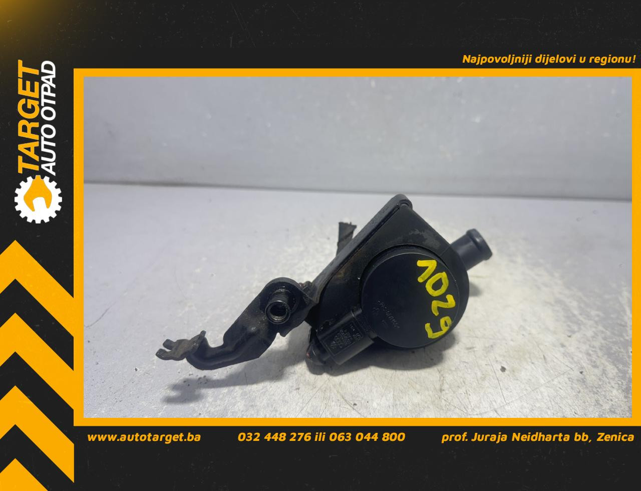 DIJELOVI POMOCNA PUMPA VODE VW PASSAT B6 > 05-10 1.4 1K0121093AD