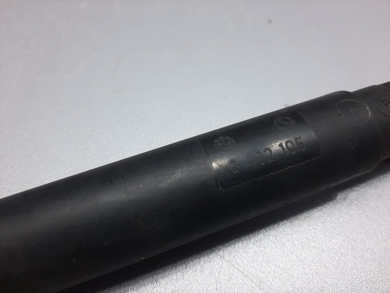 DIJELOVI NOSAC BMW X5 (E53) > 00-06 8402195