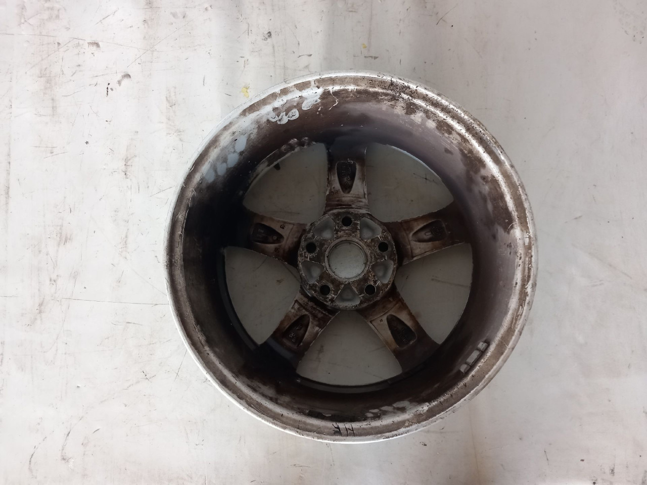 DIJELOVI FELGE VW PASSAT B7 > 10-14 124R-000057