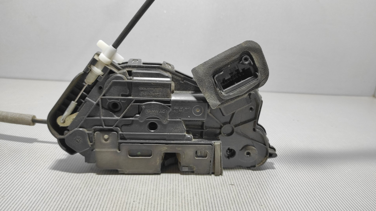 DIJELOVI BRAVA VRATA SKODA FABIA > 14- 5TC837016A
