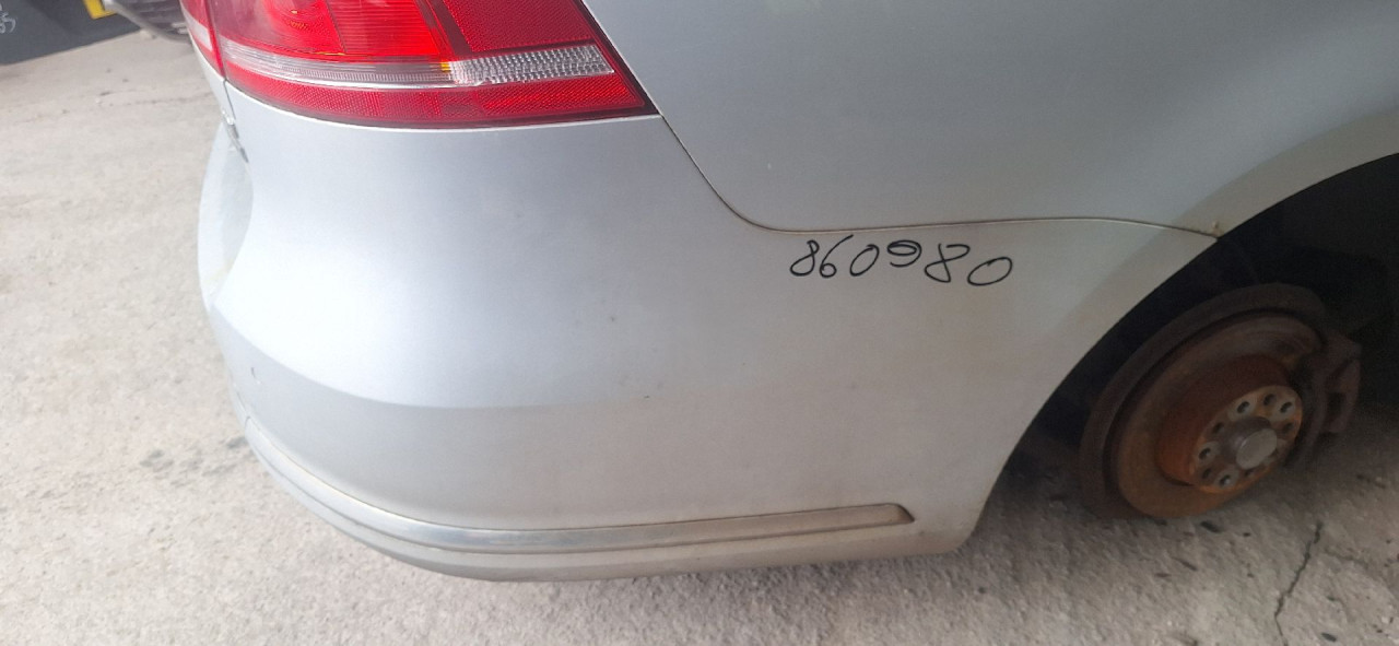 DIJELOVI BRANIK VW PASSAT B7 > 10-14 1.6 3AF807421AGRU