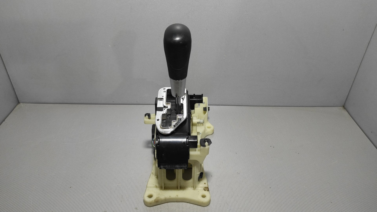 DIJELOVI SALTEBLA HYUNDAI I30 > 10-12 467002L930