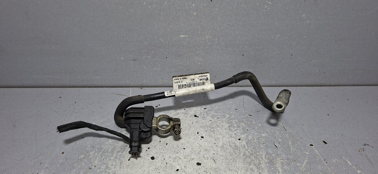DIJELOVI KLEMA AUDI Q3 > 11-15 2.0 1K0915181H