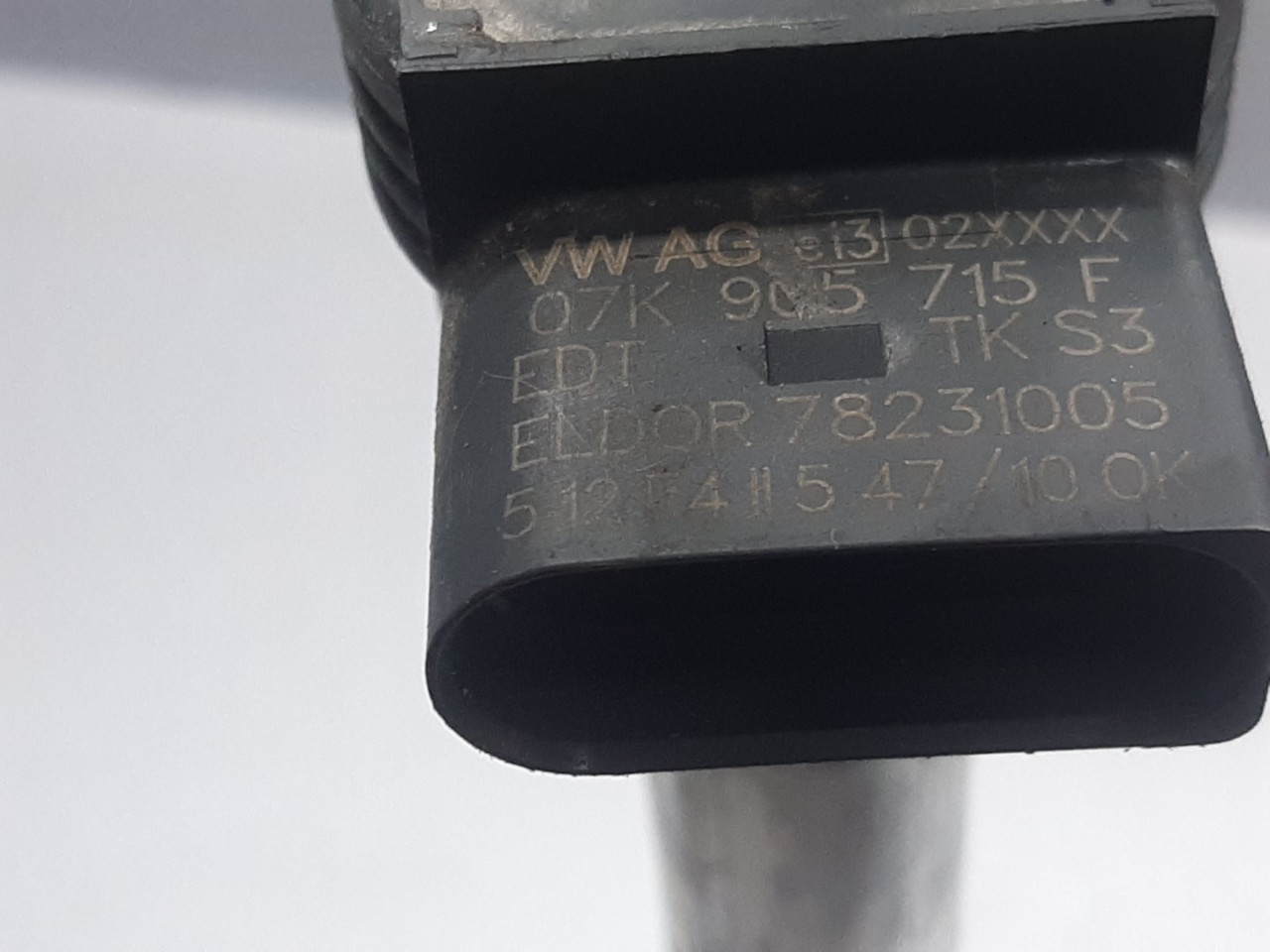 DIJELOVI BOMBINA AUDI A3 > 03-08 07K905715F