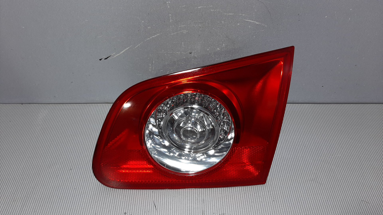 STOP SVJETLO VW PASSAT B6 > 05-10 3C9945094