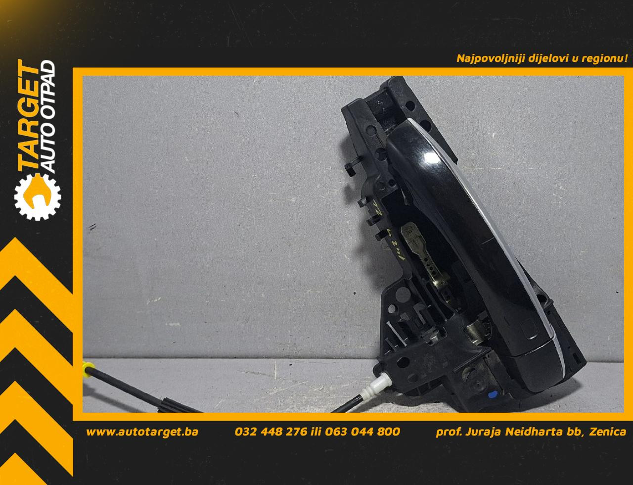 DIJELOVI RUCKA VRATA AUDI Q5 > 12-16 2.0 8T0837885
