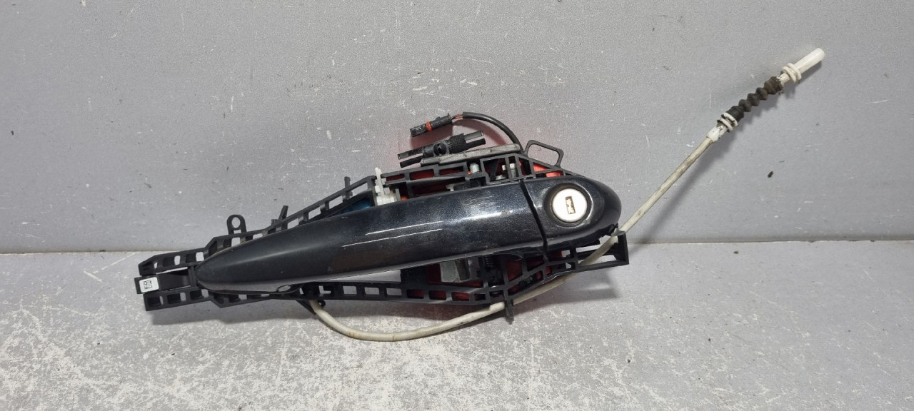 RUCKA VRATA BMW SERIJA 3 (F30/F31) > 11-14 7321640