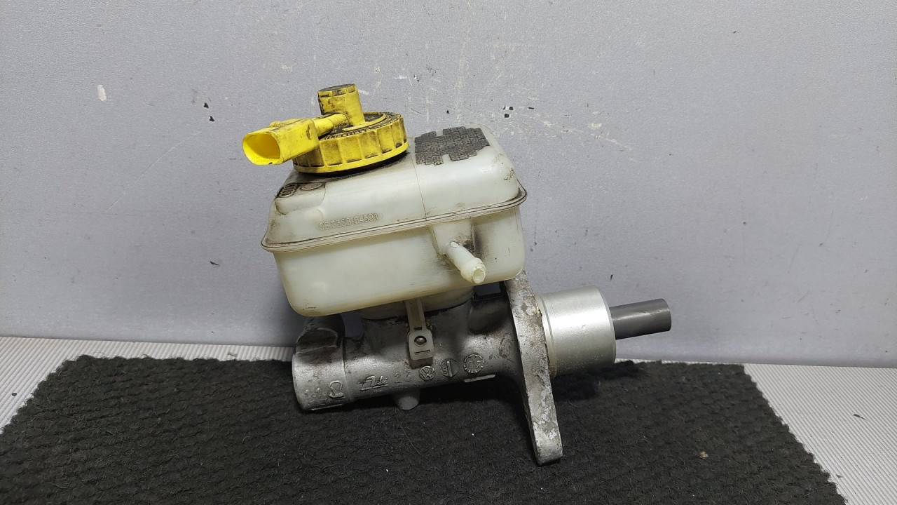 GLAVNI KOCIONI CILINDAR VW GOLF 4 > 97-03 1J1611301B