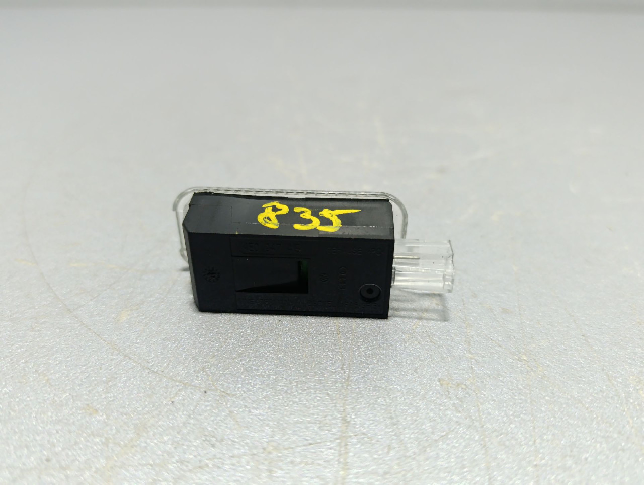RASVJETA U KABINI VW GOLF 8 > 19- 4E0947415