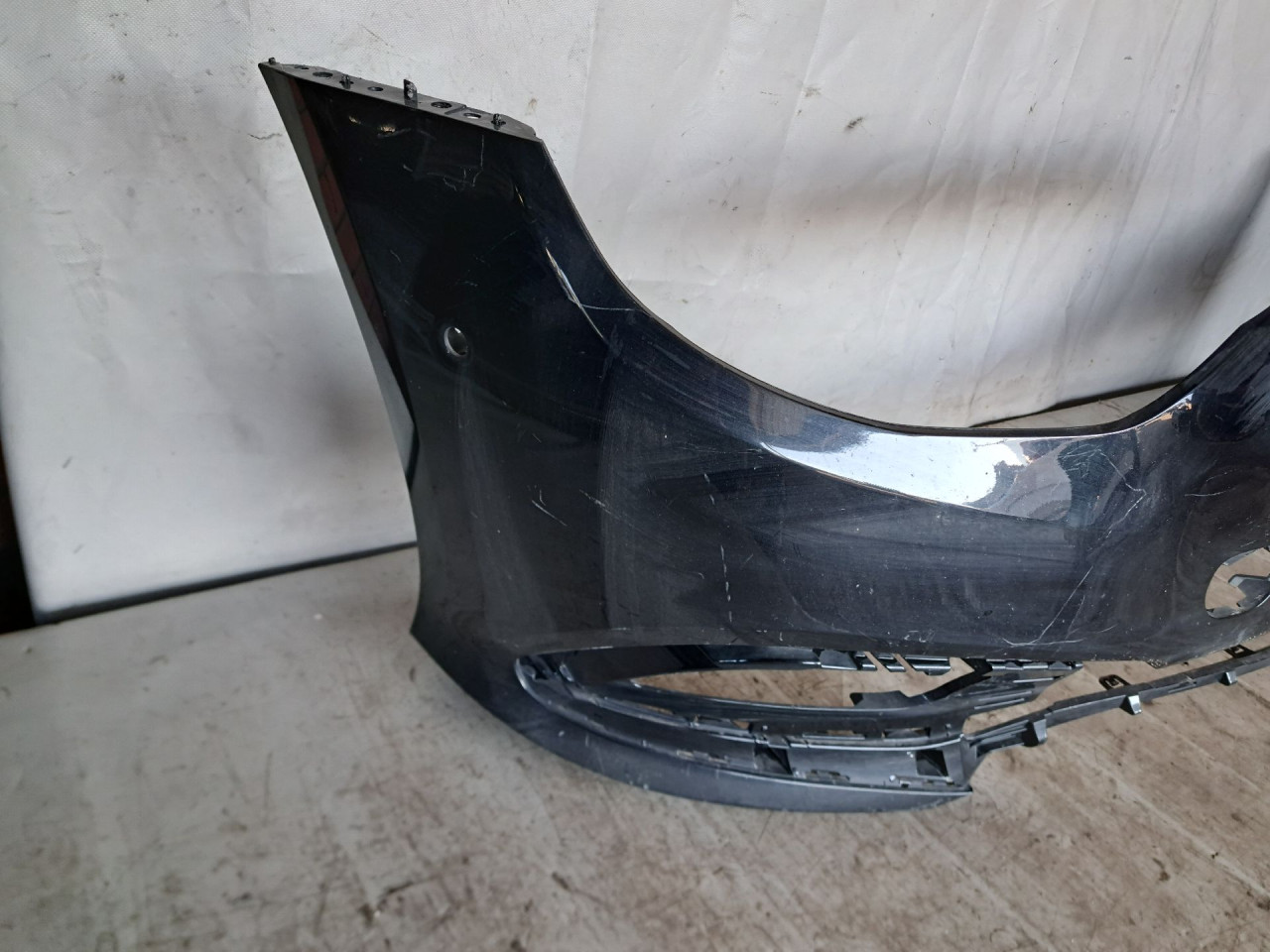 BRANIK MERCEDES E KLASA (W213/S213) > 16- A2138851103