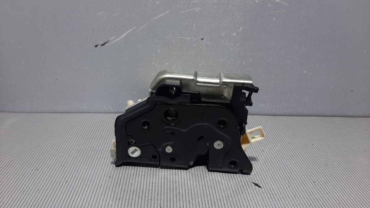 BRAVA VRATA AUDI A4 (B8) > 07-11 8K0839016C