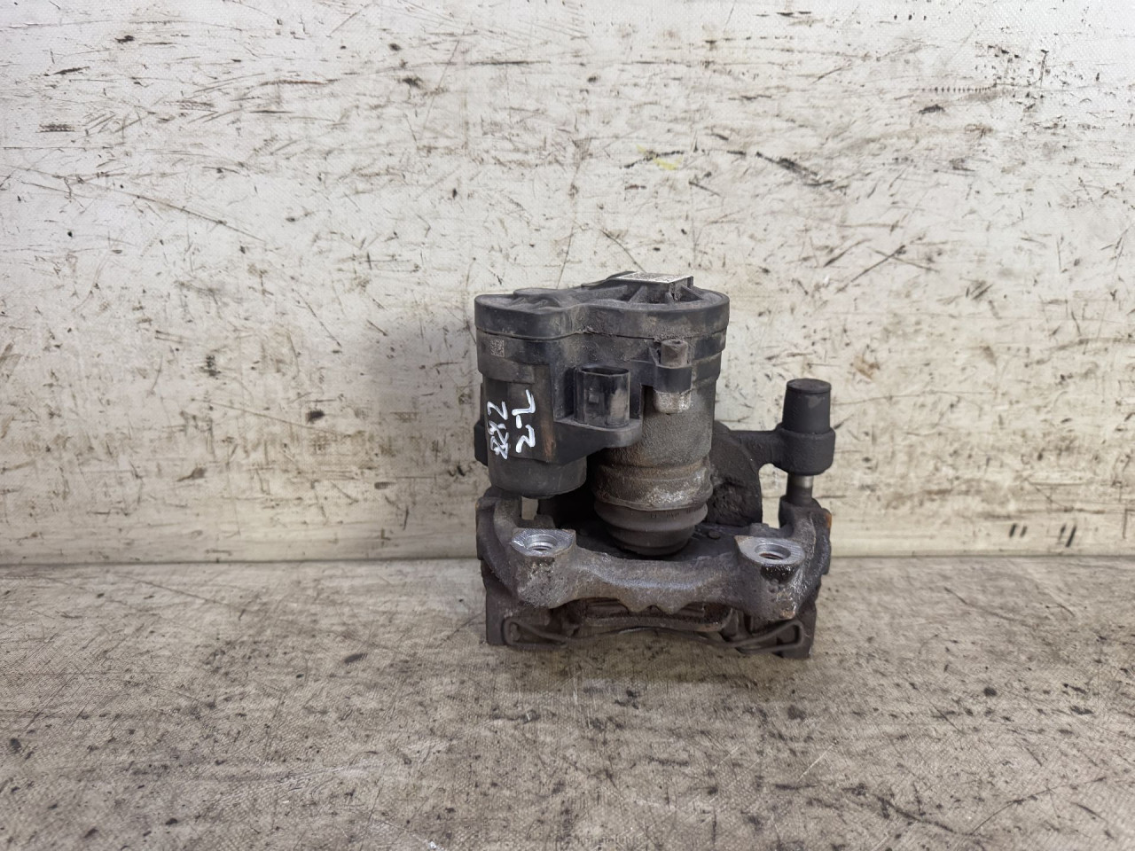 KOCIONA KLJESTA AUDI A3 (8V1/8VA) > 12-16 5Q0615405CK