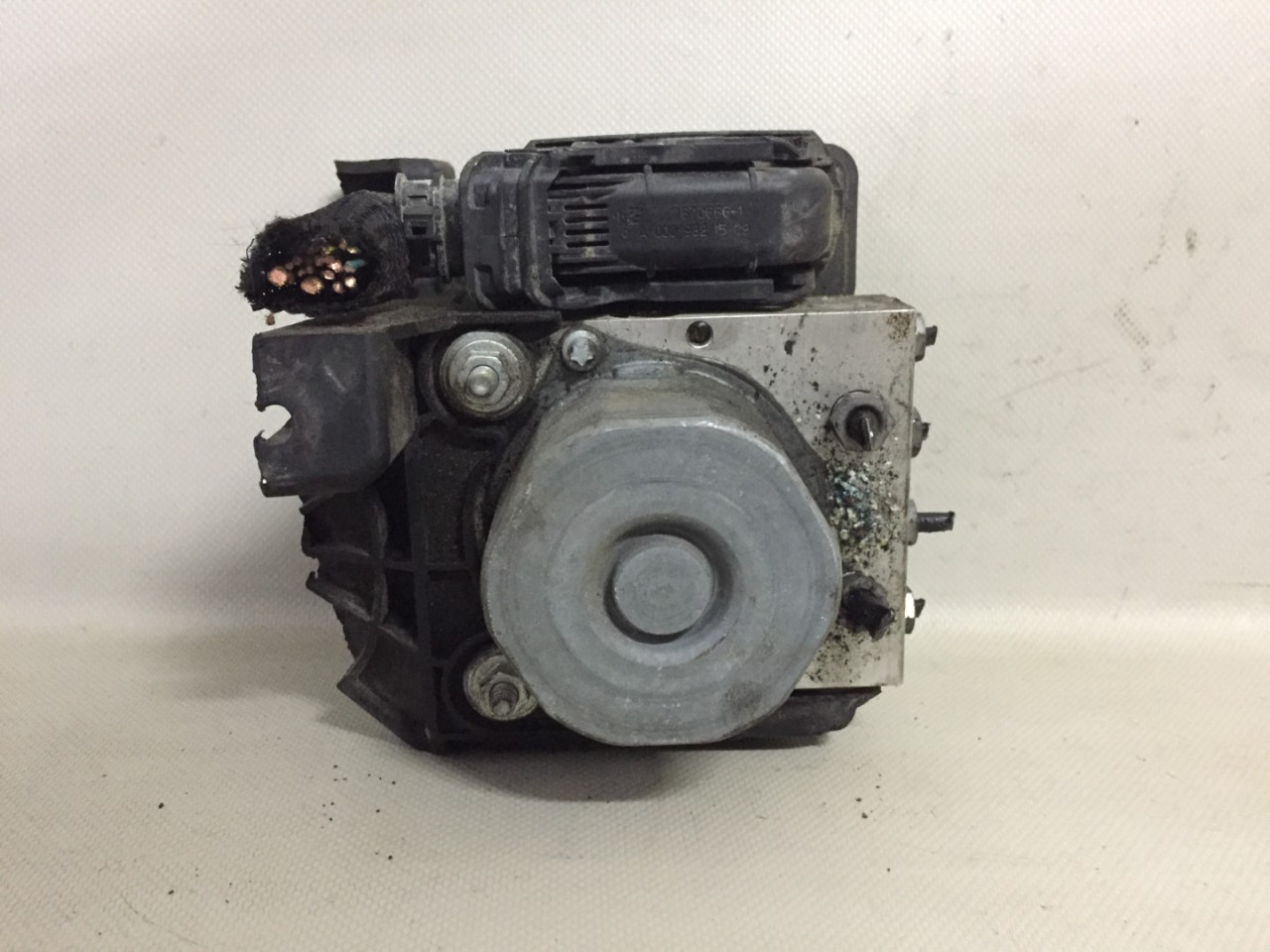 ABS ELEKTRONIKA MERCEDES A KLASA (W176) > 12-15 ME32804