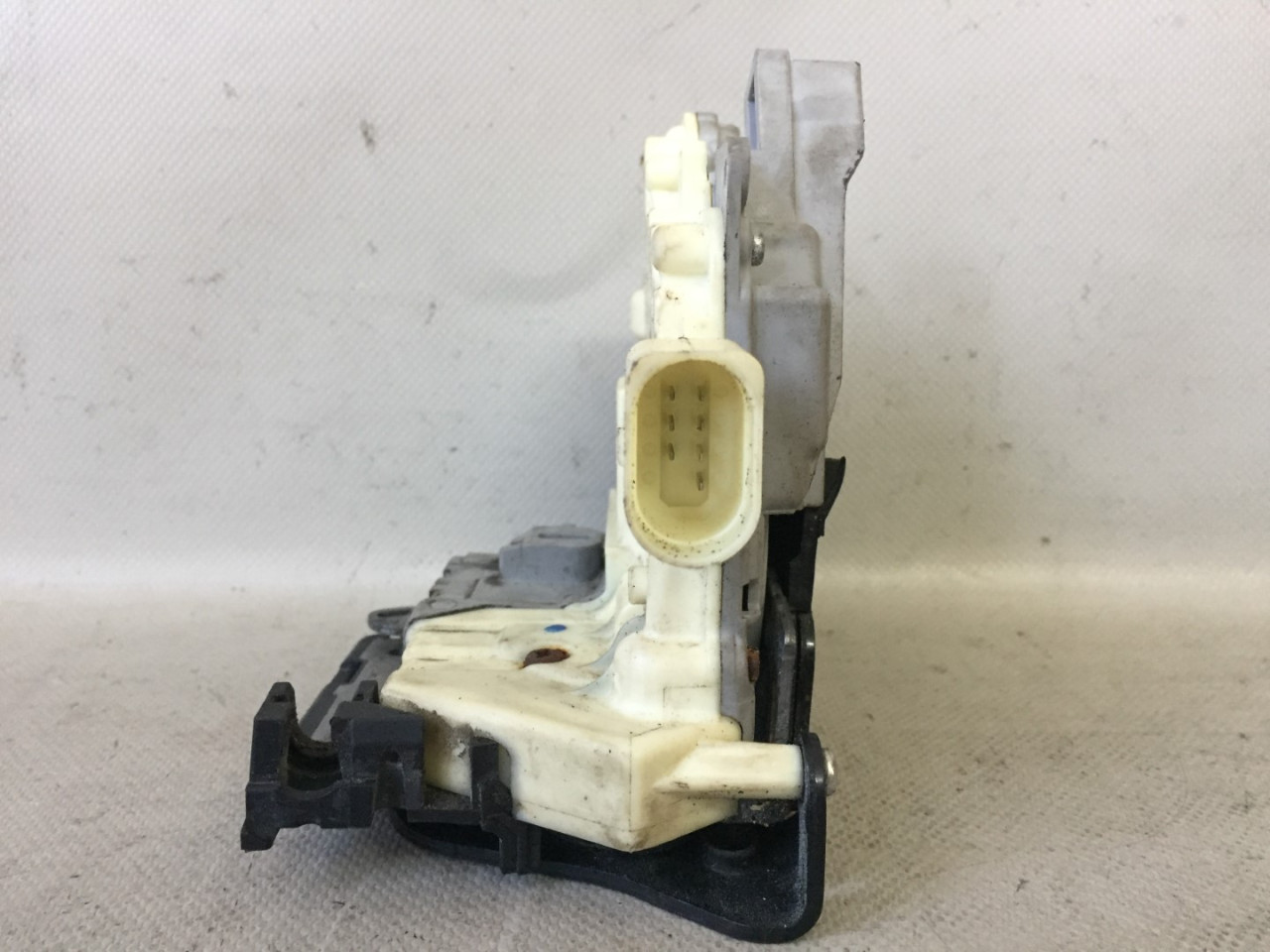BRAVA VRATA VW PASSAT B6 > 05-10 VW054034 3C1837016A