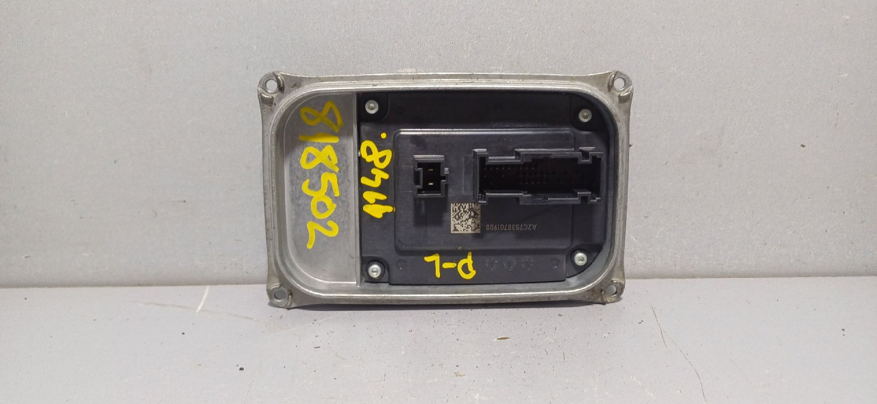 BALAST FARA MERCEDES GLE (W167) > 19- A2479003403