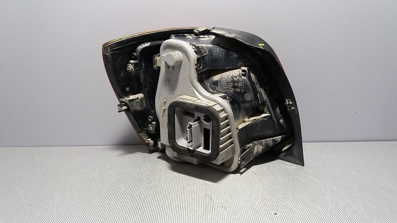DIJELOVI STOP SVJETLO VW POLO > 09-14 6R0945112D