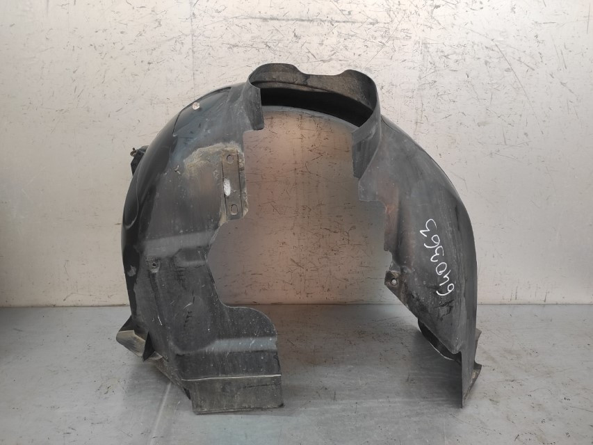 UNUTRASNJI BLATOBRAN FORD FOCUS > 11-14 AM51R16114BF