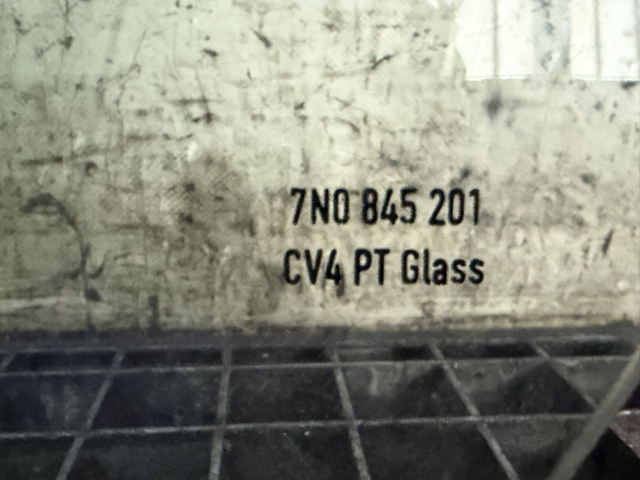 DIJELOVI STAKLO VW SHARAN > 10- 2.0 7N0845201