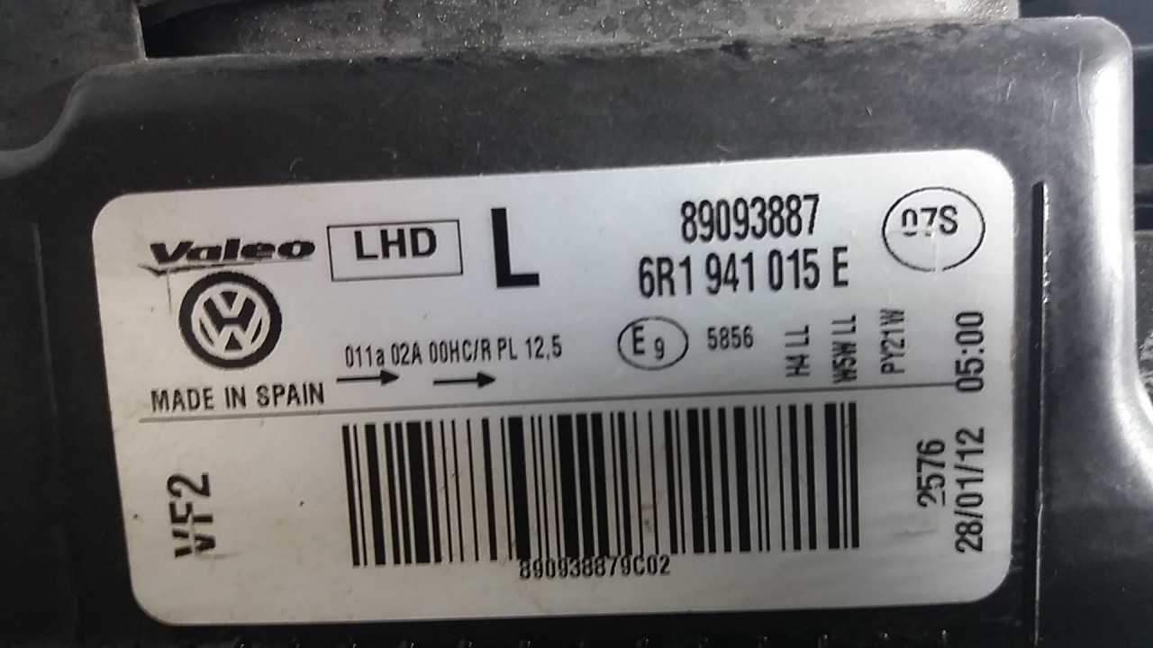DIJELOVI FAR VW POLO > 09-14 6R1941015E
