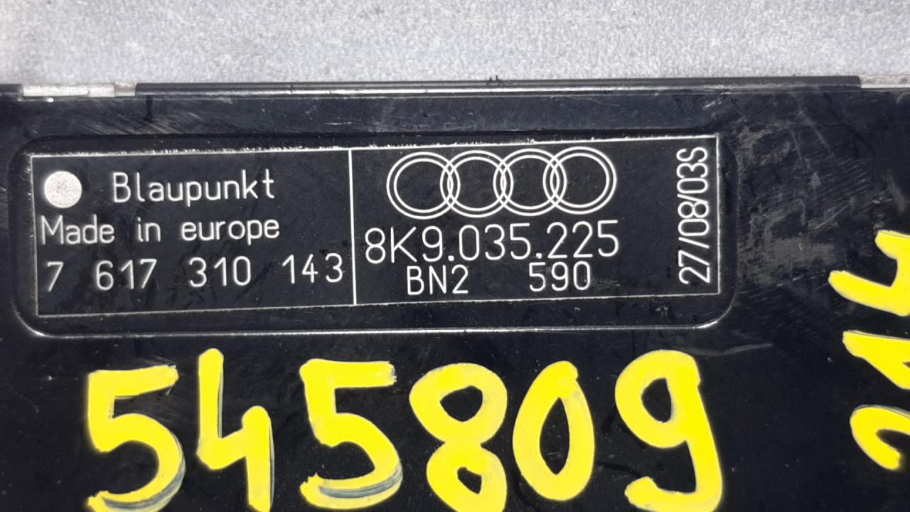 DIJELOVI ANTENA AUDI A4 (B8) > 07-11 8K9035225