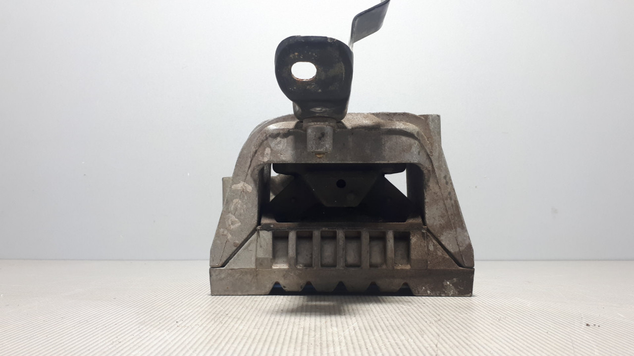 NOSAC MOTORA VW GOLF 5 > 03-08 1K0199262BA