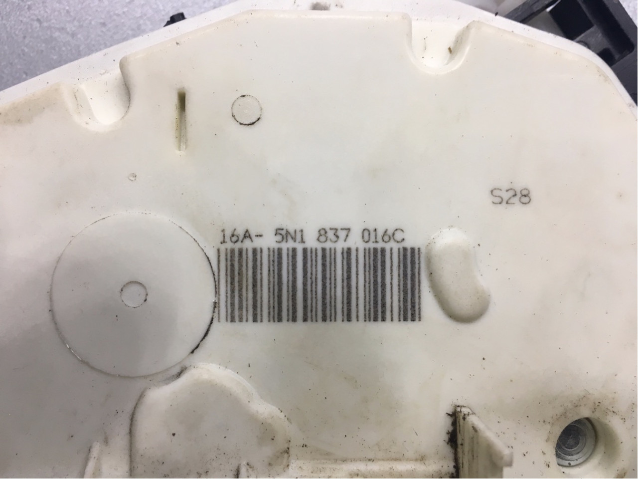 DIJELOVI BRAVA VRATA VW TIGUAN > 07-11 5N1837016C