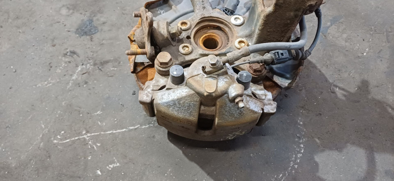DIJELOVI KOCIONA KLJESTA AUDI A3 > 03-08 2.0 1K0615123E