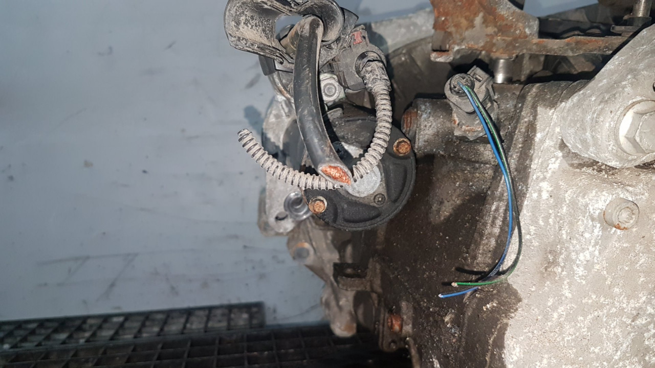 DIJELOVI ALNASER VW GOLF 6 > 08-12 02Z911023E