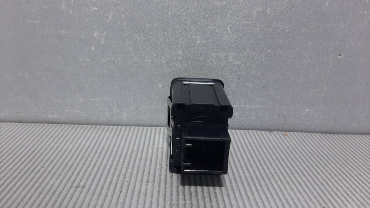 DIJELOVI PREKIDAC VW PASSAT B6 > 05-10 3C0941334A