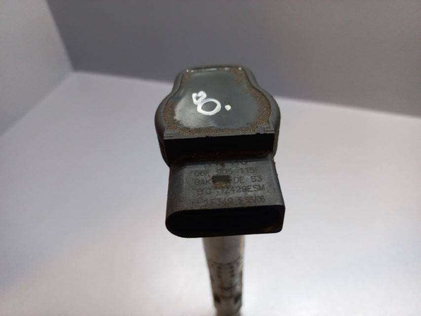 DIJELOVI BOMBINA VW PASSAT B6 > 05-10 06F905115F