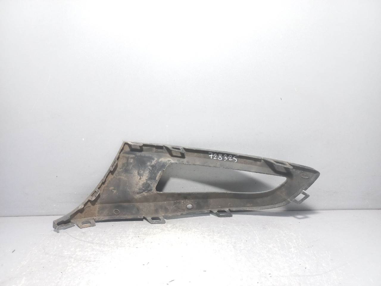 PLASTIKA BRANIKA VW POLO > 09-14 6R0853666D