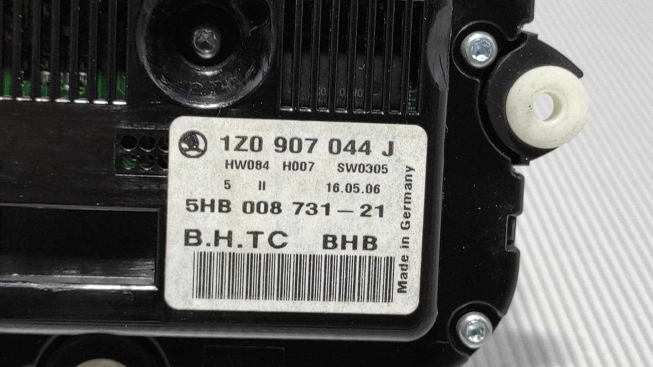 DIJELOVI PREKIDACI KLIME SKODA OCTAVIA > 04-08 1Z0907044J