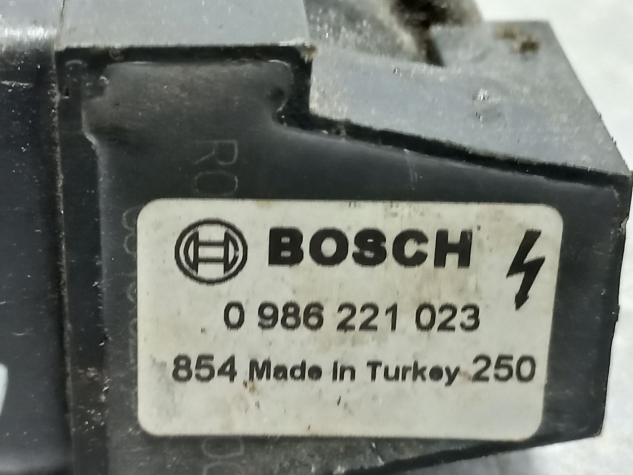 DIJELOVI BOMBINA VW TIGUAN > 11-15 0986221023