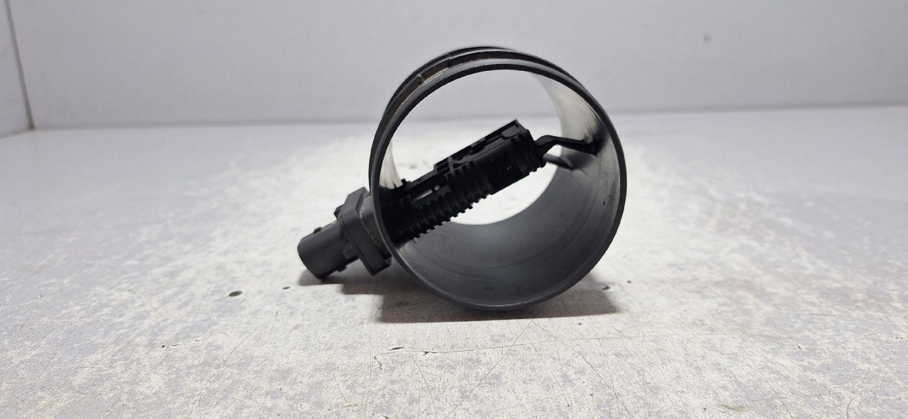 DIJELOVI PROTOK ZRAKA OPEL ASTRA J > 12-15 2.0 55562426