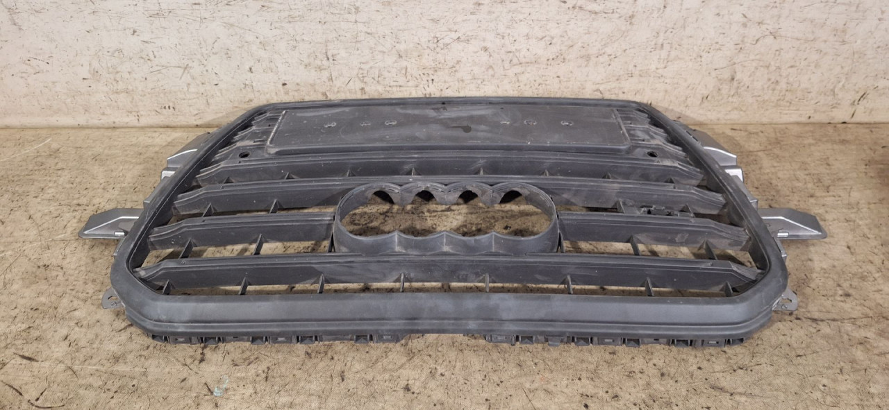 DIJELOVI MASKA AUDI Q5 > 12-16