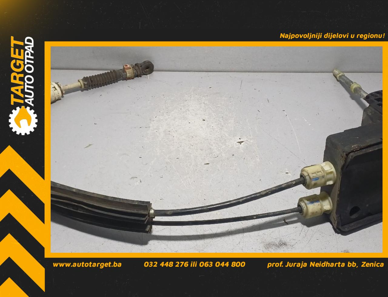 DIJELOVI SALTEBLA DACIA DUSTER > 10-13 1.5 8200976710F