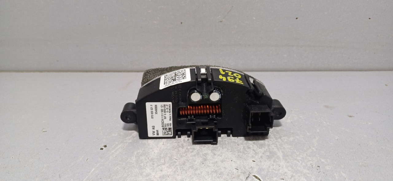 ELEKTRONIKA REOSTAT AUDI A4 (B8) > 12-15 8T0820521F