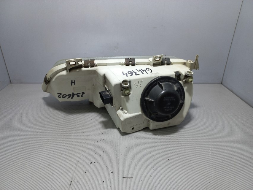 DIJELOVI FAR VW SHARAN > 95-00 0301048302