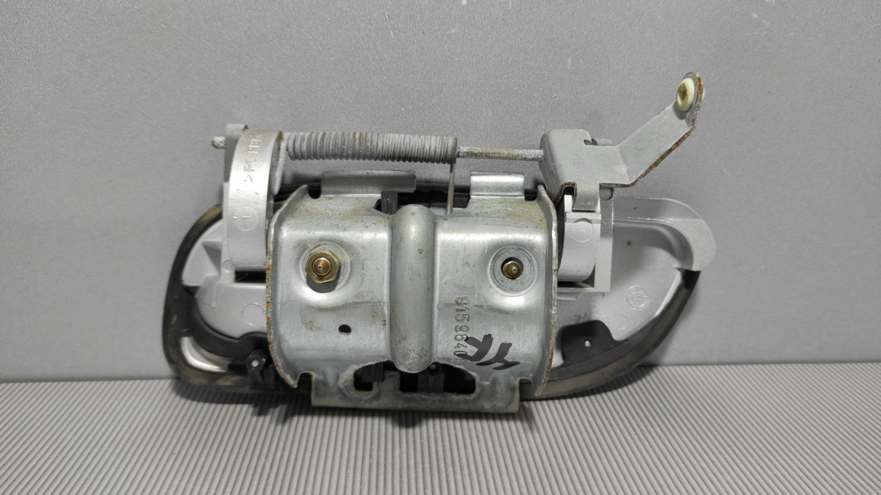 DIJELOVI RUCKA VRATA VOLVO S70/V70 > 00-04 9159640
