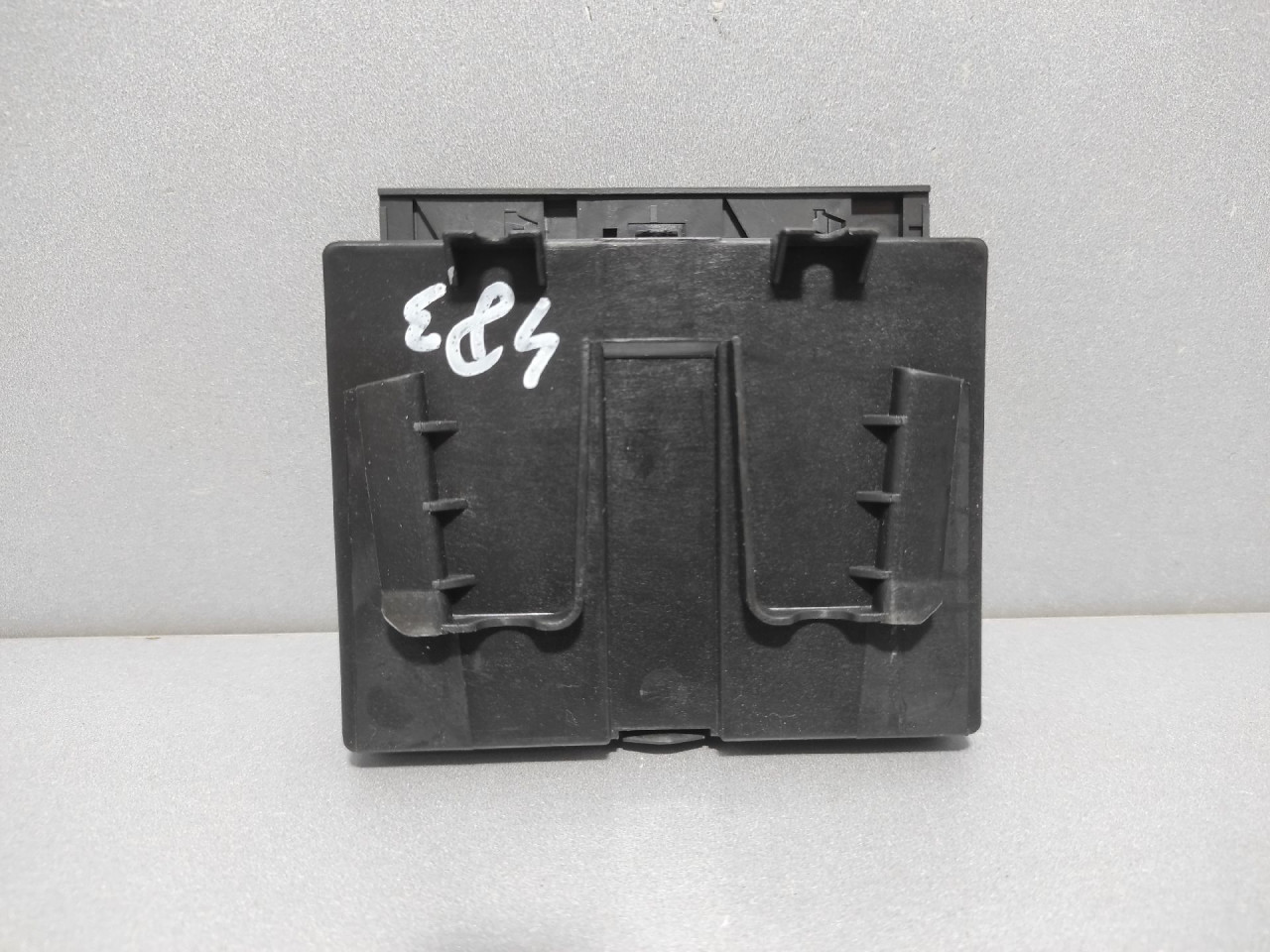 ELEKTRONIKA MODUL BMW SERIJA 3 (F30/F31) > 11-14 929678