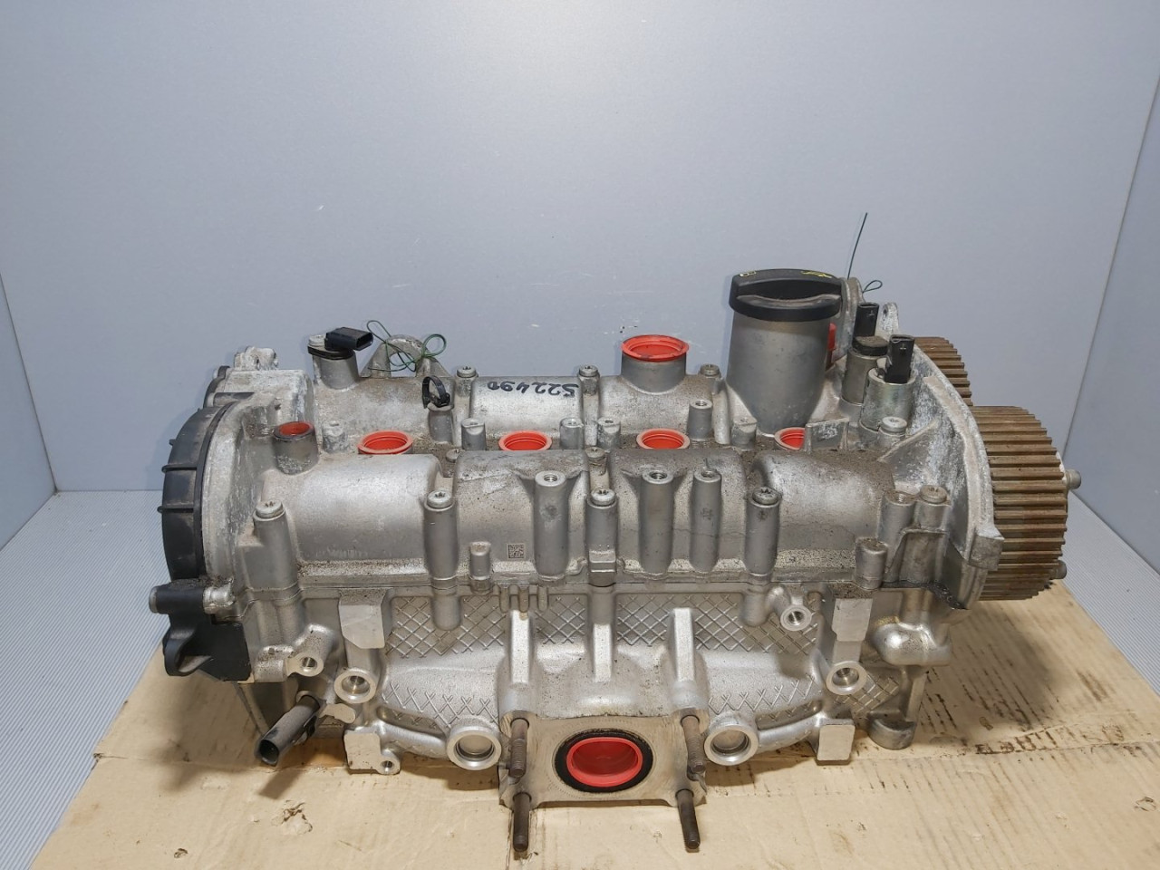 GLAVA MOTORA VW GOLF 7 > 12-16 04E103404AS