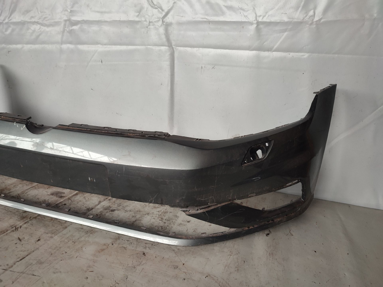 BRANIK VW GOLF 7 FACELIFT > 16- 5G0807221FL