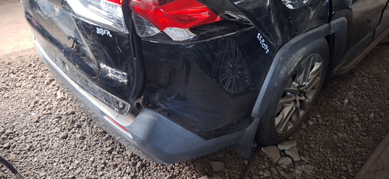 DIJELOVI BRANIK TOYOTA RAV 4 > 18- 5215942944