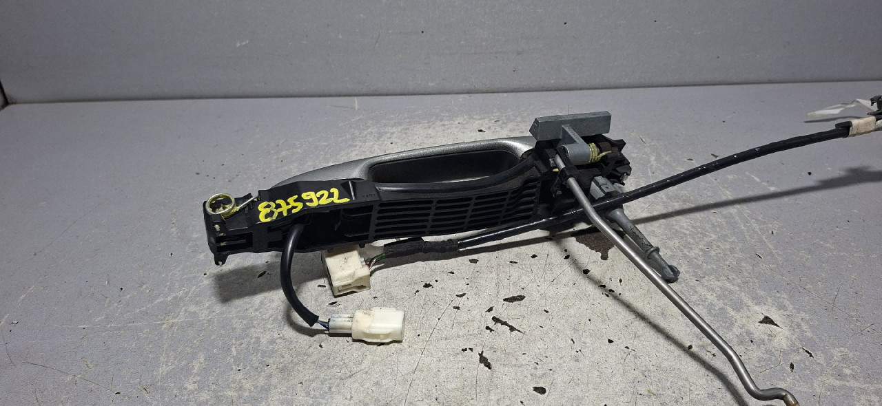 DIJELOVI RUCKA VRATA MAZDA CX5 > 12-15 2.2 KD475841XG08
