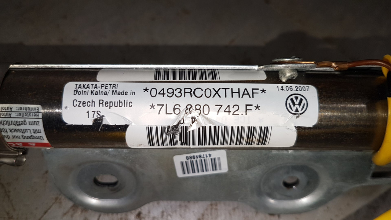 KROVNI AIRBAG VW TOUAREG > 02-06 7L6880742F